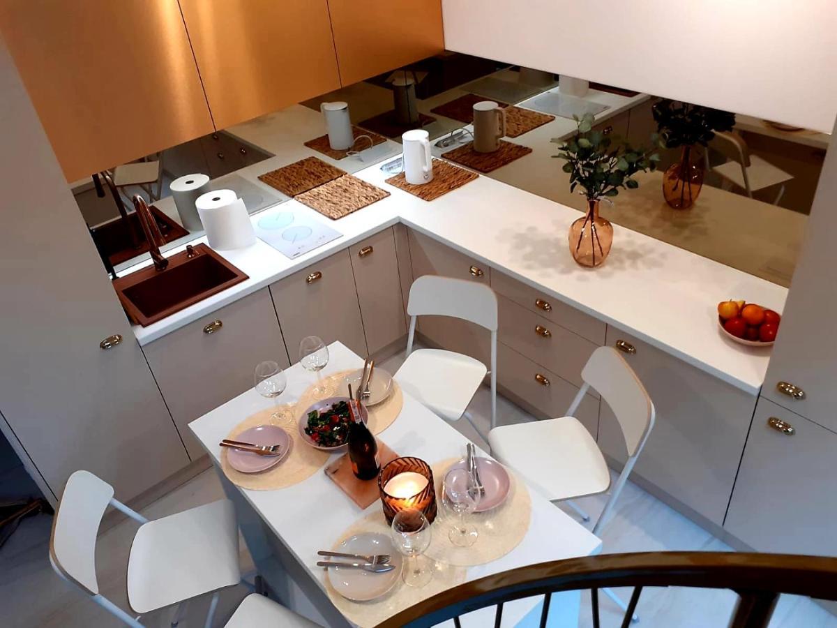 M&K Apartamenty Sailors Golden Yacht, Gdansk - Wyspa Sobieszewska エクステリア 写真